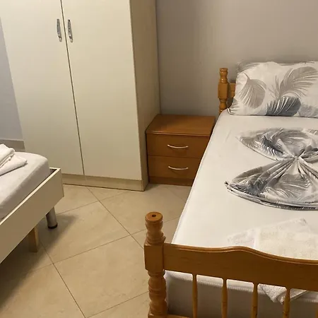 Am Apartment *