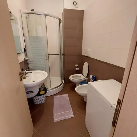 Apartment Am *