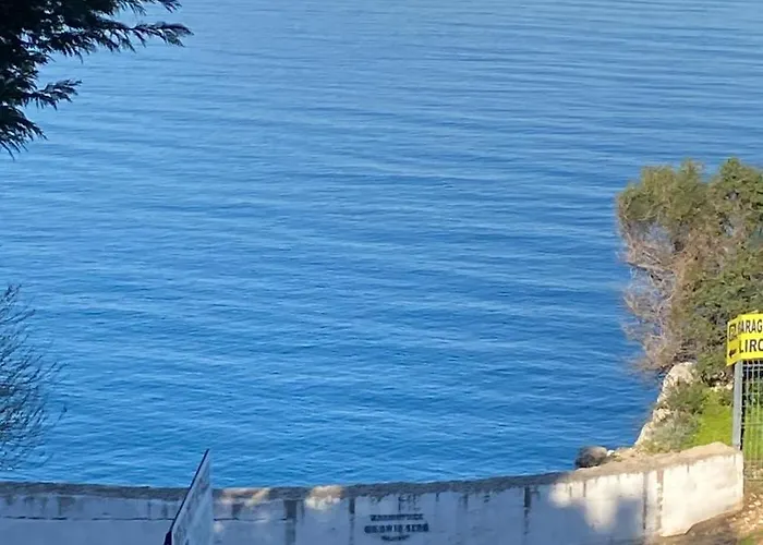Am * Vlorë
